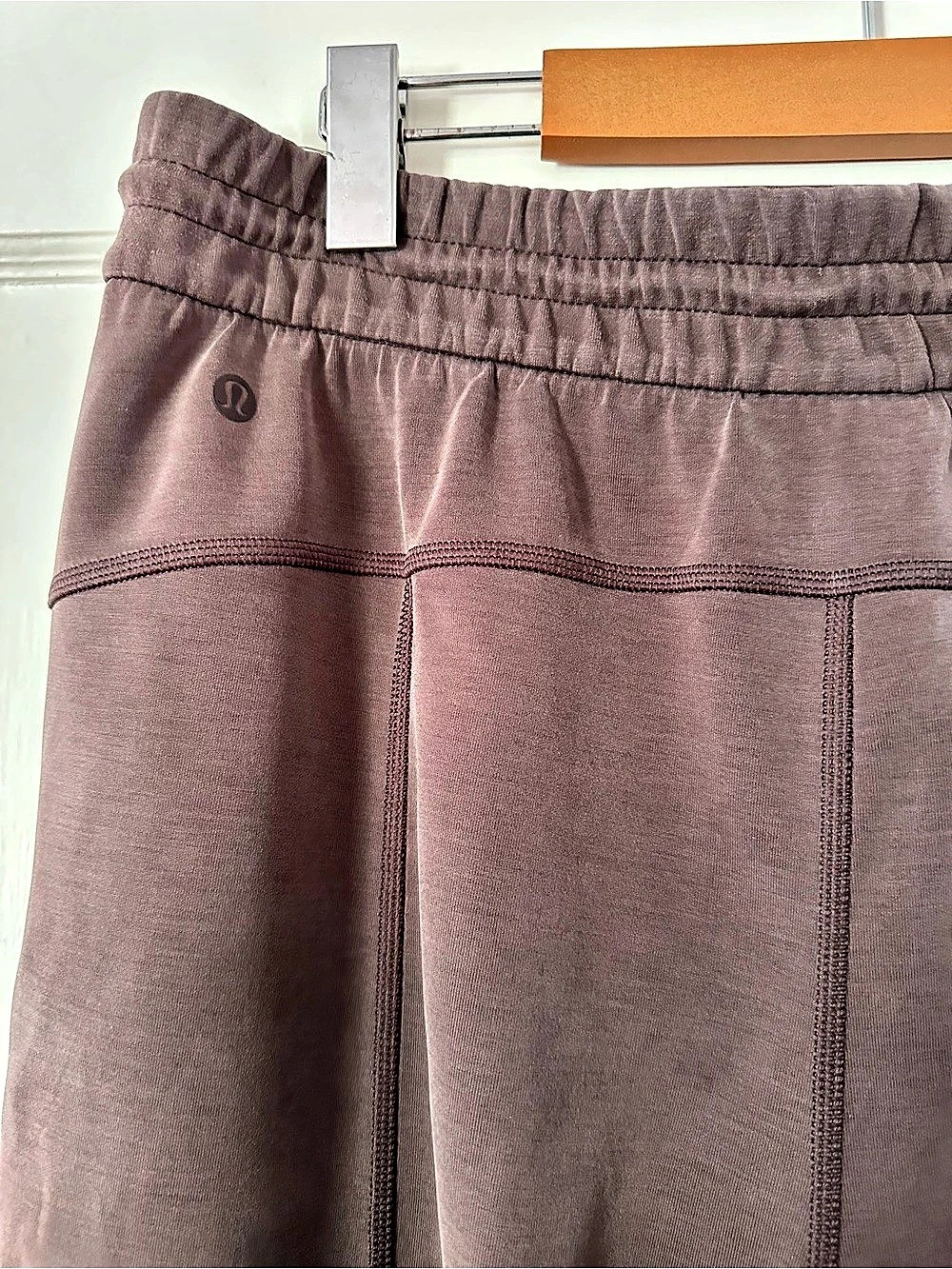 Lululemon Softstreme High-Rise Straight-Leg Pant Brown 12 - Picture 5 of 5